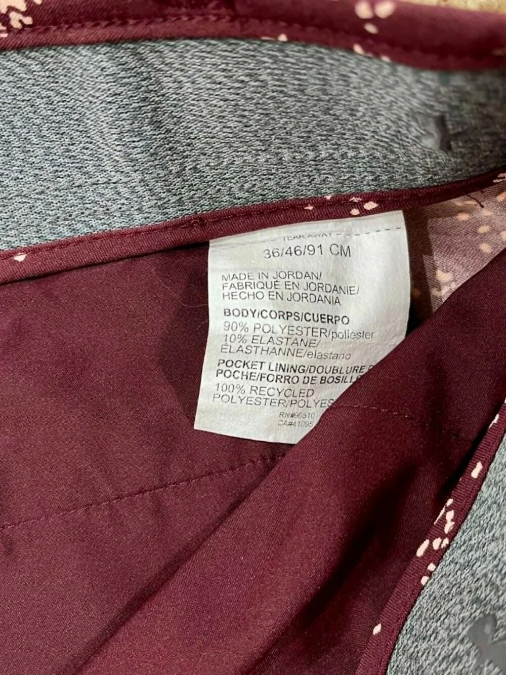 Under Armour Men’s Golf Printed Athletic Shorts Burgundy, Size 36 (New)